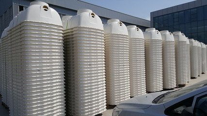 成品玻璃鋼化糞池價(jià)格及一體化污水處理設(shè)備與消防水箱的關(guān)系